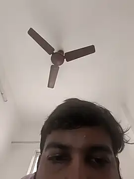 Snapshot of vinay_smalldick chatting on July 3, 4:19 am vinay smalldick online show from July 3, 4:19 am