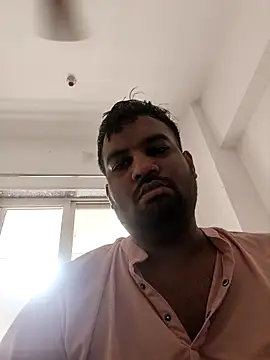 Snapshot of vinay_smalldick chatting on July 12, 6:04 am vinay smalldick online show from July 12, 6:04 am