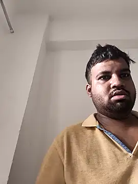 Snapshot of vinay_smalldick chatting on July 14, 2:05 am vinay smalldick online show from July 14, 2:05 am