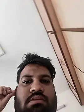 Snapshot of vinay_smalldick chatting on July 30, 2:43 am vinay smalldick online show from July 30, 2:43 am