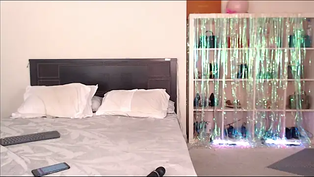 Snapshot of k4kendraxxx chatting on December 15, 10:30 am k4kendraxxx online show from December 15, 10:30 am