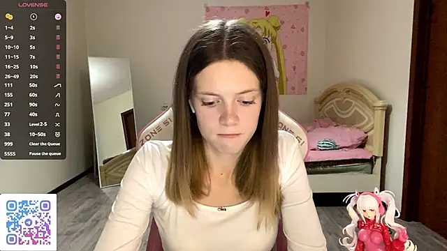 Snapshot of VibeQueenLucy chatting on September 30, 4:12 pm VibeQueenLucy online show from September 30, 4:12 pm