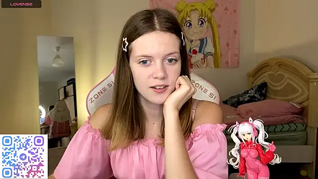 Snapshot of VibeQueenLucy chatting on November 2, 12:29 pm VibeQueenLucy online show from November 2, 12:29 pm