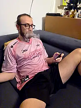Loopertz online show from April 11, 10:03 pm
