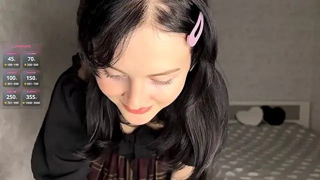 FakeLamb online show from November 9, 9:02 pm