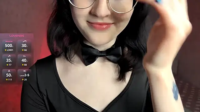 FakeLamb online show from April 29, 8:59 pm