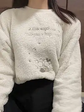 Snapshot of yayoi_jp chatting on November 25, 1:22 pm yayoi jp online show from November 25, 1:22 pm