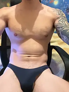 fronkie9384 online show from October 19, 8:20 pm