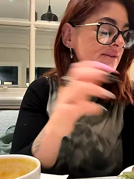 Snapshot of IrishmilfAnna chatting on September 16, 1:23 pm IrishmilfAnna online show from September 16, 1:23 pm