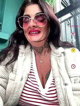 IrishmilfAnna online show from June 9, 2:39 pm