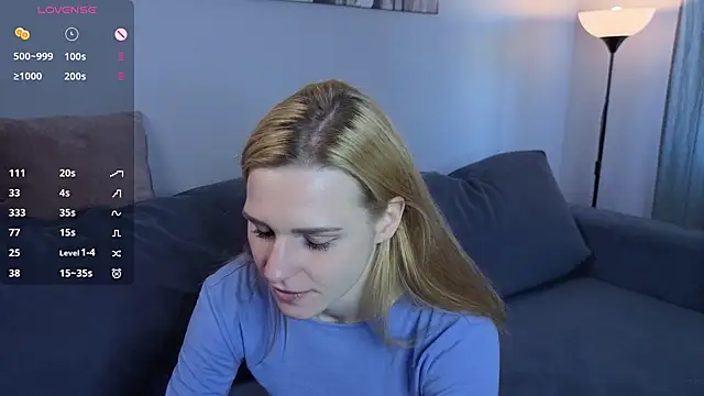 Snapshot of HelenMartines chatting on September 11, 10:37 am HelenMartines online show from September 11, 10:37 am