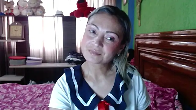  Charlize theron  online show from September 26, 7:18 pm