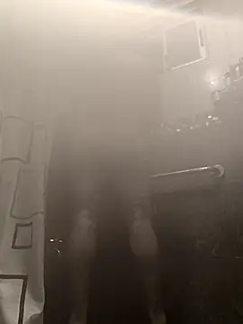 Snapshot of Jharicio-89 chatting on October 23, 2:55 am Jharicio-89 online show from October 23, 2:55 am