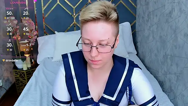 AlexandraGreen online show from September 19, 9:15 pm