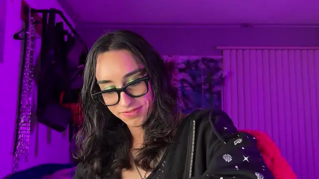 xoFrankie online show from February 24, 3:37 am