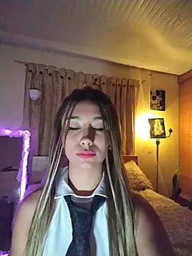 Snapshot of Ella_rr chatting on November 30, 1:42 am Ella rr online show from November 30, 1:42 am