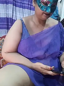 Tanisha-Chy online show from June 12, 6:07 pm