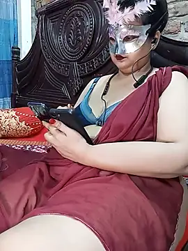 Tanisha-Chy online show from June 29, 5:46 pm