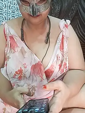 Tanisha-Chy online show from July 25, 6:22 am