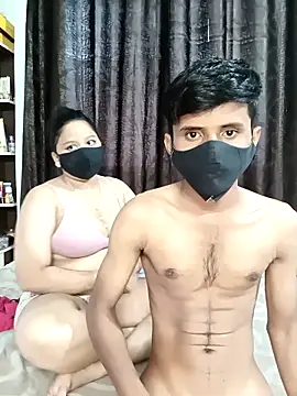 Beautiful couple 70 online show from October 19, 12:06 pm