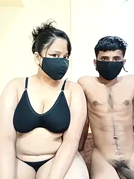 Beautiful couple 70 online show from February 12, 6:03 pm