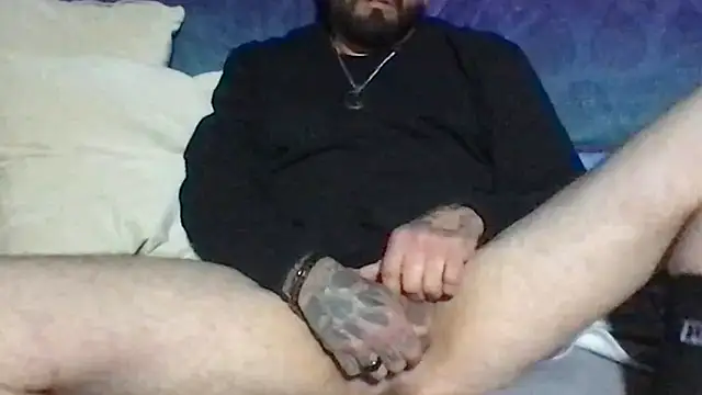 Snapshot of DjPlayer213lbeach chatting on November 24, 9:09 am DjPlayer213lbeach online show from November 24, 9:09 am