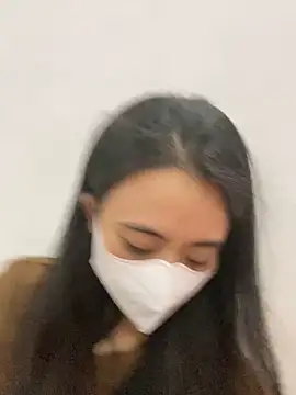 Snapshot of Mochi21 chatting on October 3, 2:41 am Mochi21 online show from October 3, 2:41 am