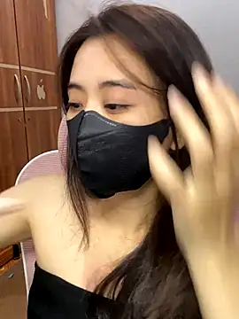 Snapshot of Mochi21 chatting on November 18, 3:12 am Mochi21 online show from November 18, 3:12 am