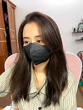 Snapshot of Mochi21 chatting on November 27, 3:30 am Mochi21 online show from November 27, 3:30 am