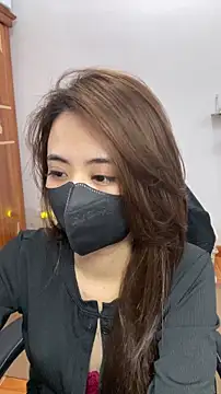 Snapshot of Mochi21 chatting on March 4, 10:54 am Mochi21 online show from March 4, 10:54 am