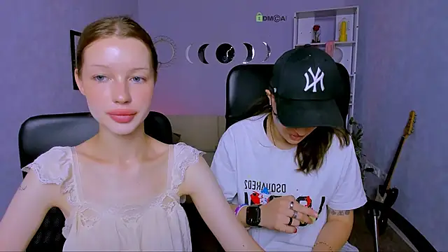 khloebeauty online show from June 24, 5:50 am