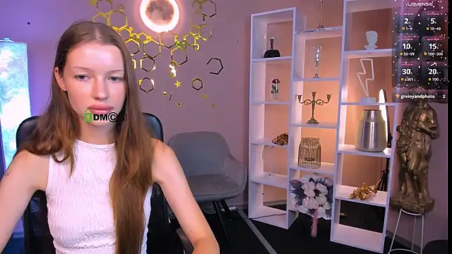 khloebeauty online show from July 22, 6:38 am