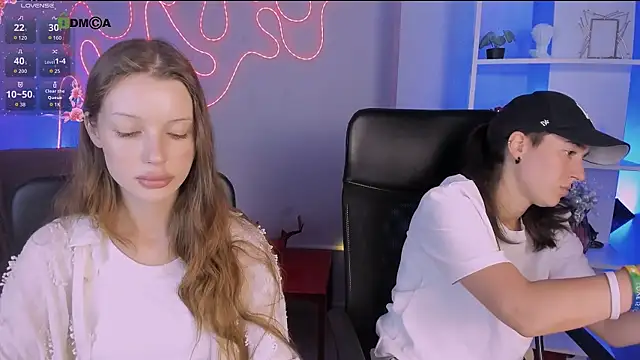 khloebeauty online show from July 23, 12:14 pm