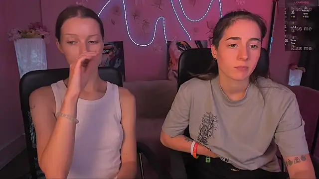khloebeauty online show from July 26, 7:21 pm