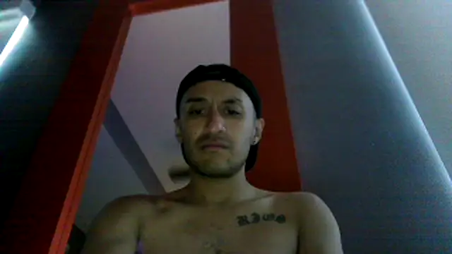 Snapshot of Sicksob chatting on July 10, 5:15 pm Sicksob online show from July 10, 5:15 pm