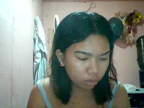 Snapshot of aniya_04 chatting on September 21, 7:59 pm aniya 04 online show from September 21, 7:59 pm