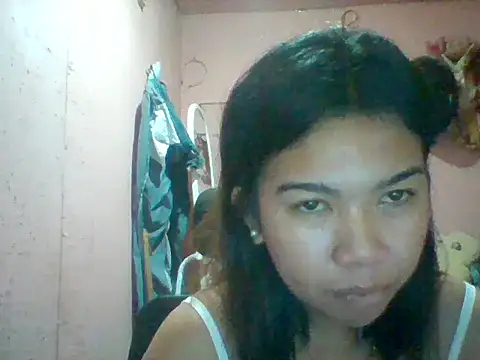 Snapshot of aniya_04 chatting on September 22, 9:39 pm aniya 04 online show from September 22, 9:39 pm
