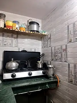 Snapshot of meenu_bhabhi547 chatting on September 30, 1:10 am meenu bhabhi547 online show from September 30, 1:10 am