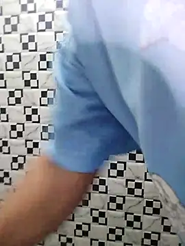 Snapshot of meenu_bhabhi547 chatting on October 12, 1:04 am meenu bhabhi547 online show from October 12, 1:04 am