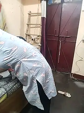 Snapshot of meenu_bhabhi547 chatting on November 12, 4:35 am meenu bhabhi547 online show from November 12, 4:35 am