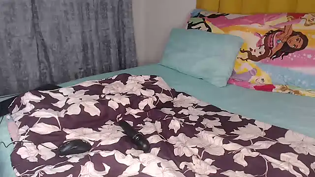 Bella 2025 online show from March 2, 6:15 pm