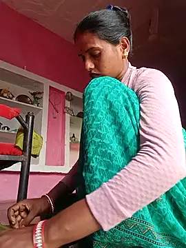 Snapshot of Rupali_hot chatting on January 18, 10:52 am Rupali hot online show from January 18, 10:52 am