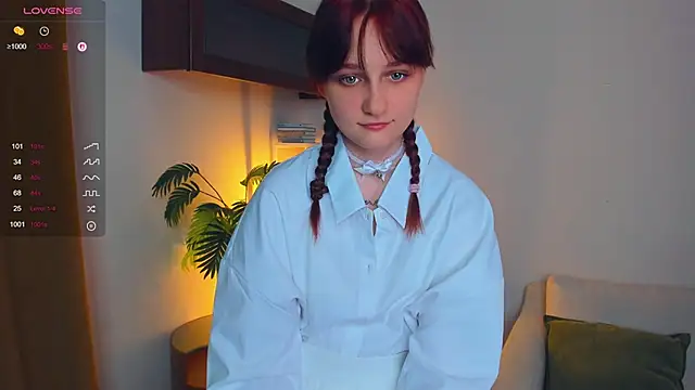 Snapshot of KatyKufel chatting on September 14, 7:02 pm KatyKufel online show from September 14, 7:02 pm