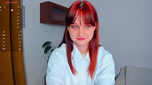 Snapshot of KatyKufel chatting on September 23, 6:44 pm KatyKufel online show from September 23, 6:44 pm