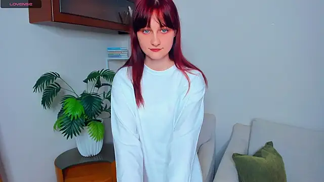 Snapshot of KatyKufel chatting on October 10, 6:51 pm KatyKufel online show from October 10, 6:51 pm