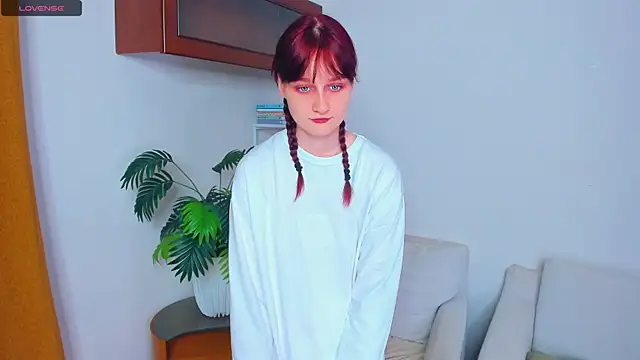 Snapshot of KatyKufel chatting on October 11, 6:50 pm KatyKufel online show from October 11, 6:50 pm