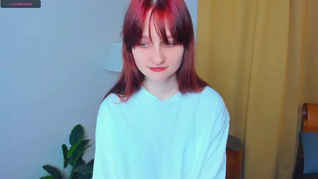 Snapshot of KatyKufel chatting on November 2, 6:54 pm KatyKufel online show from November 2, 6:54 pm