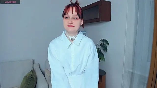 Snapshot of KatyKufel chatting on November 19, 6:52 pm KatyKufel online show from November 19, 6:52 pm