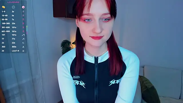 Snapshot of KatyKufel chatting on December 14, 6:45 pm KatyKufel online show from December 14, 6:45 pm