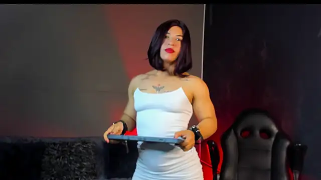 Snapshot of AliceFit_212 chatting on November 12, 1:22 pm AliceFit 212 online show from November 12, 1:22 pm